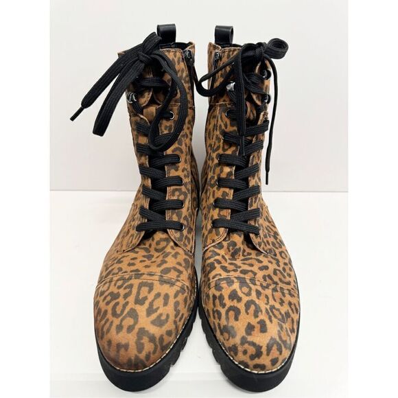Donald Pliner Boots Size 9.5 Suede Leather Animal Print Classic Hiker Design - Picture 3 of 8